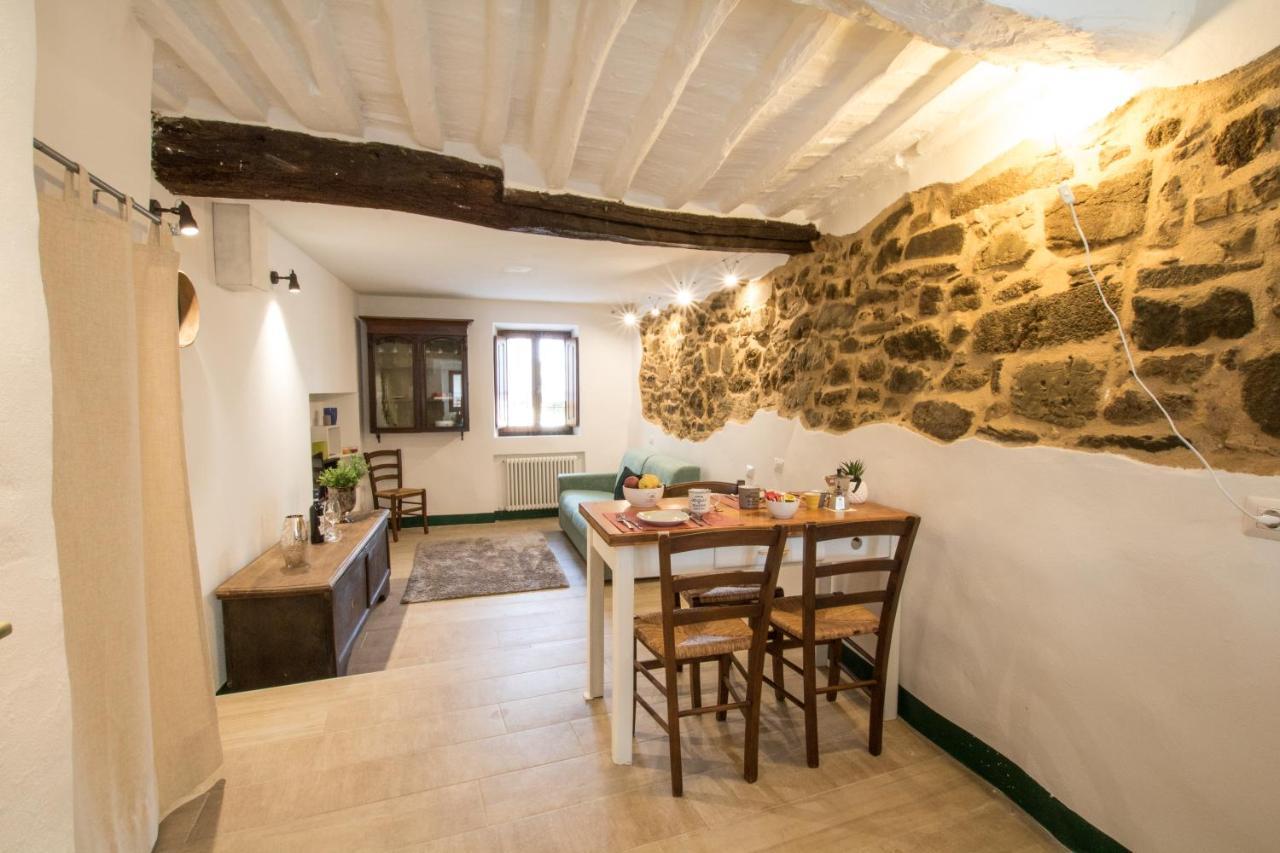 Casa Costa Delle Caserme 蒙塔尔奇诺 外观 照片
